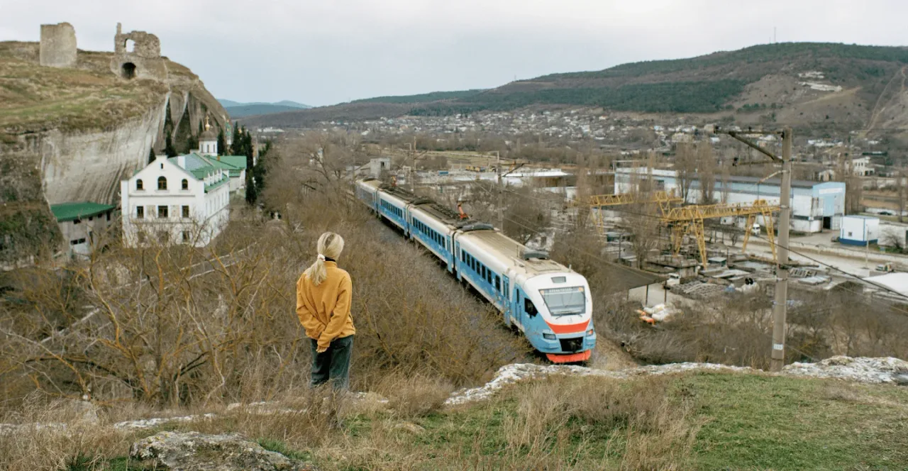 Афиша: Фотовыставка с медиациями в Москве 24 апреля 2026