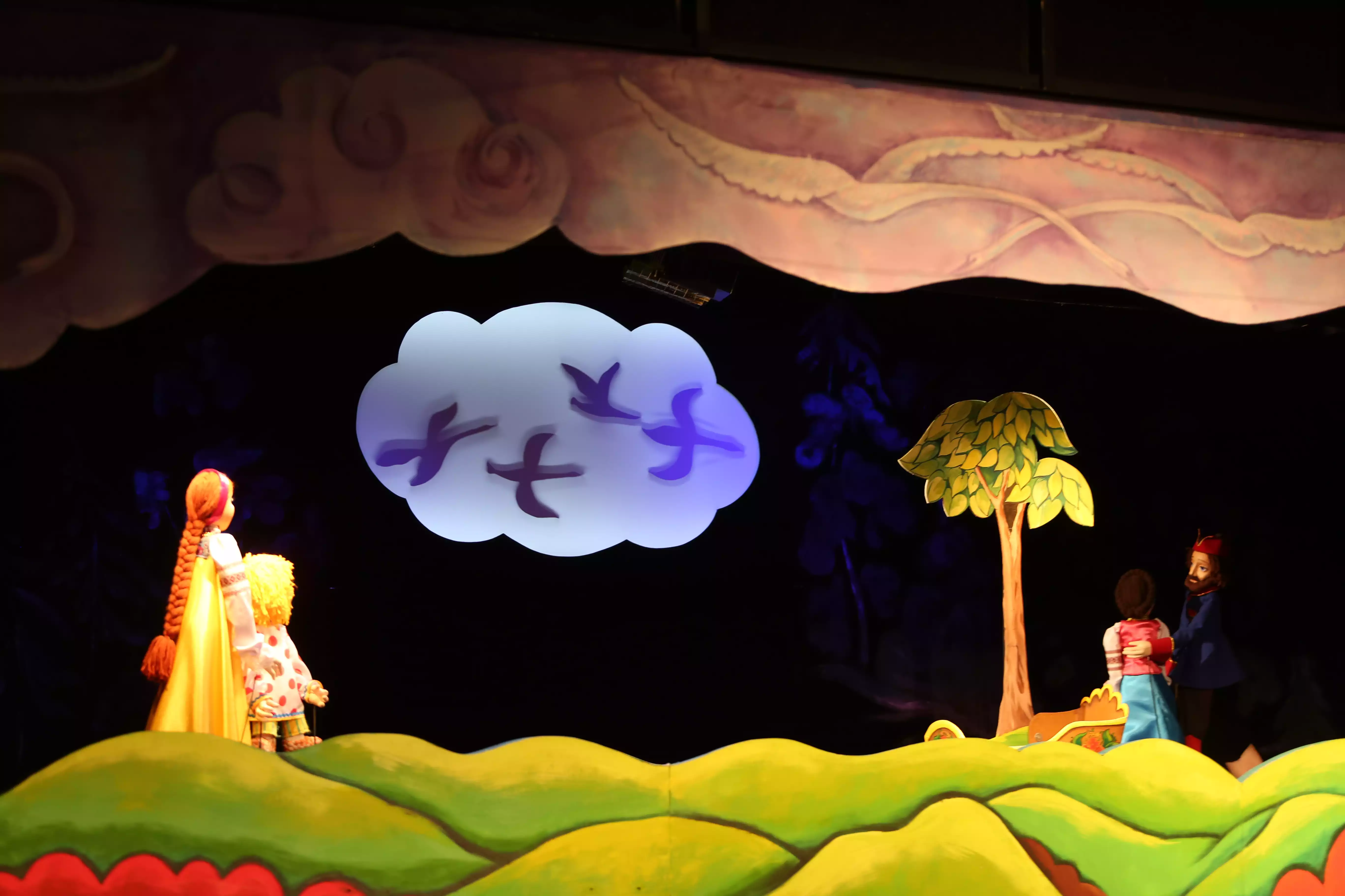 Афиша: Гуси-лебеди в Краснодаре 12 апреля 2026