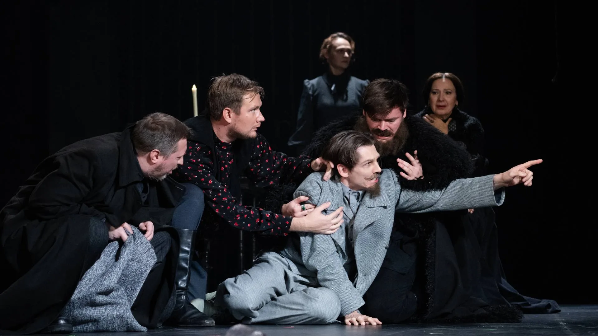 Афиша: Идиот в Великом Новгороде 18 апреля 2026