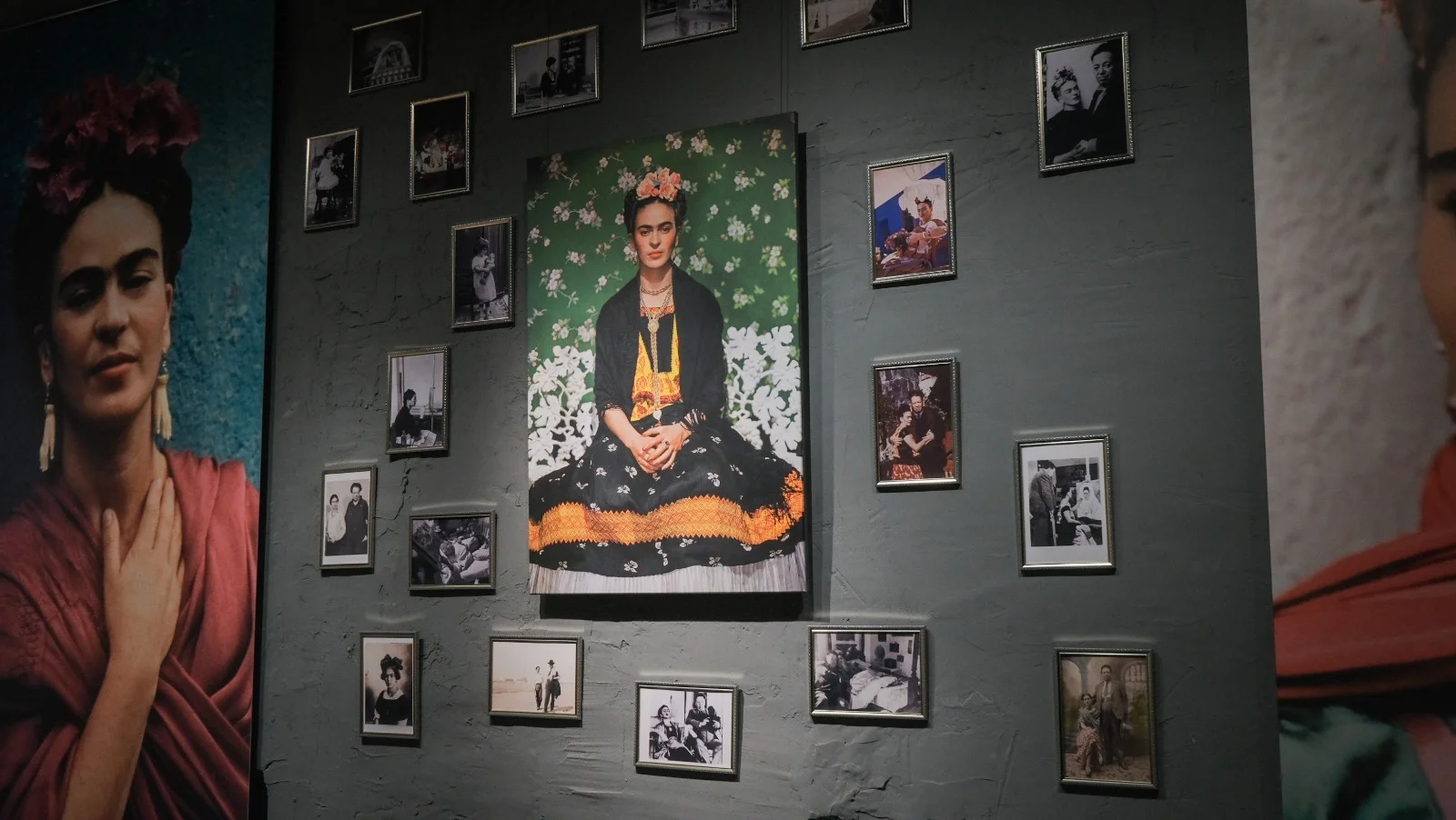 Афиша: Иммерсивный спектакль-экскурсия на выставке «Фрида Кало» в Москве 4 апреля 2026