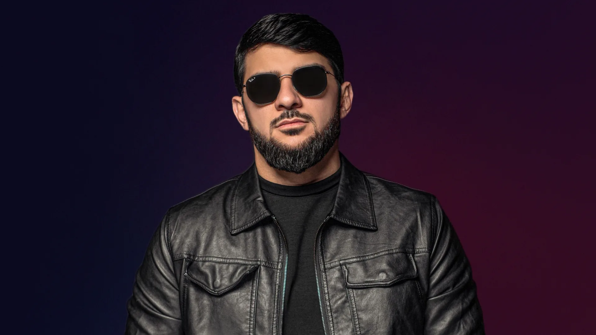 Афиша: Ислам Итляшев в Якутске 2 апреля 2026