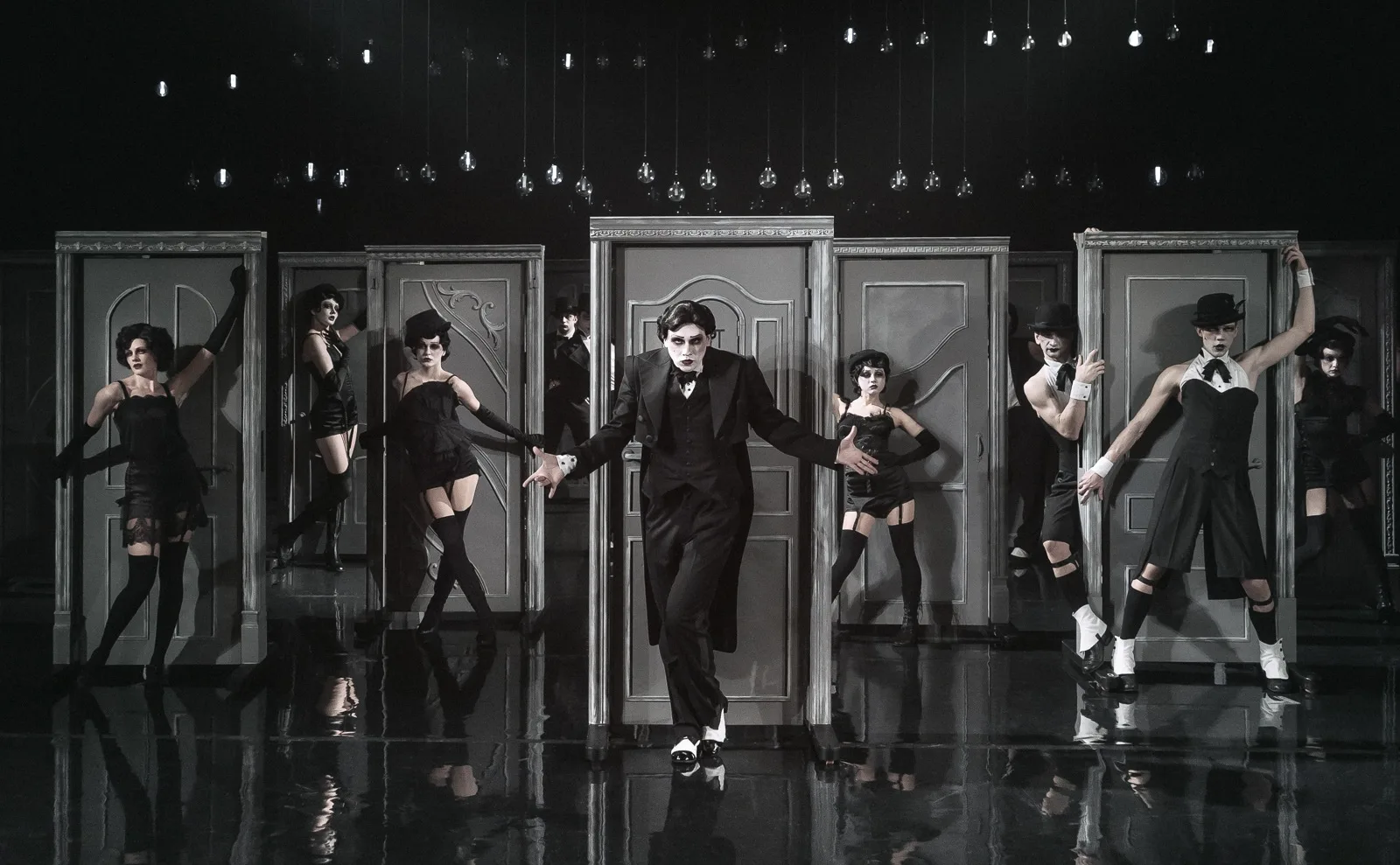 Афиша: Кабаре в Новосибирске 18 апреля 2026