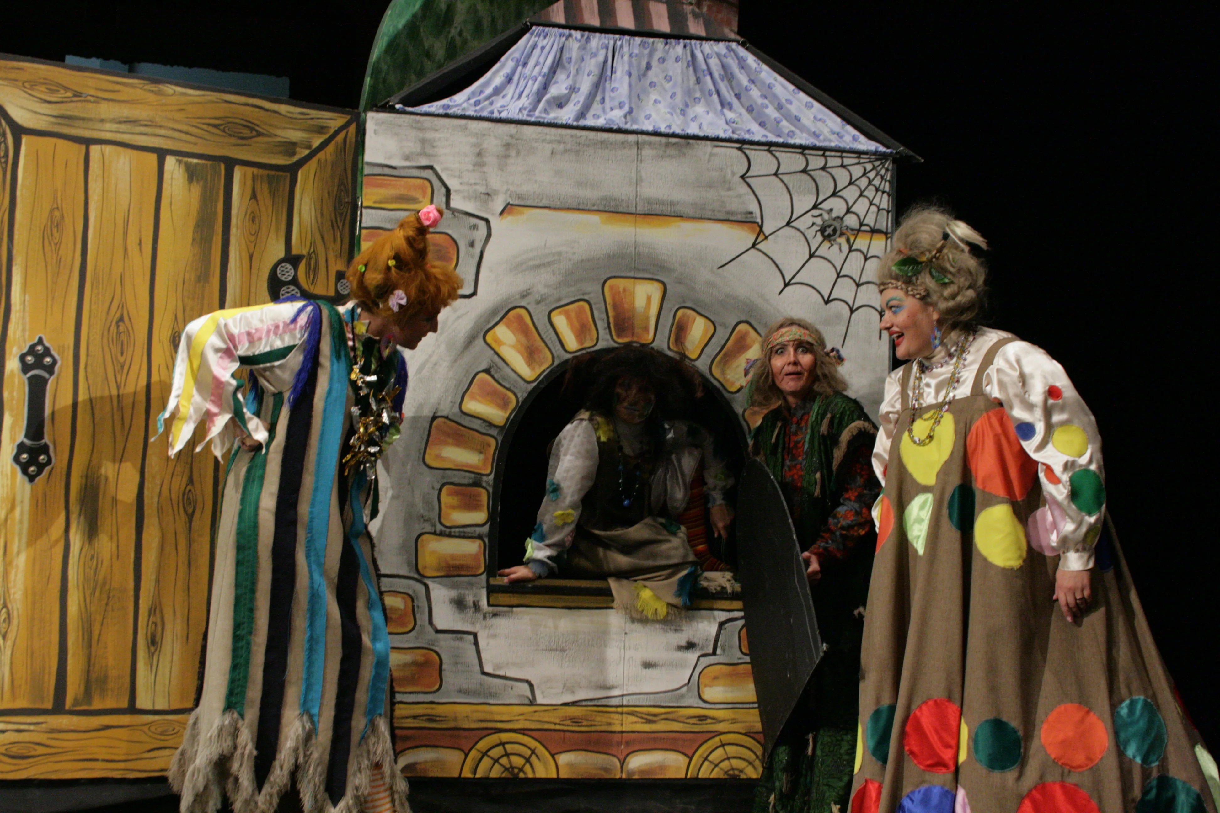 Афиша: Как баба Яга дочек замуж отдавала в Саранске 5 апреля 2026