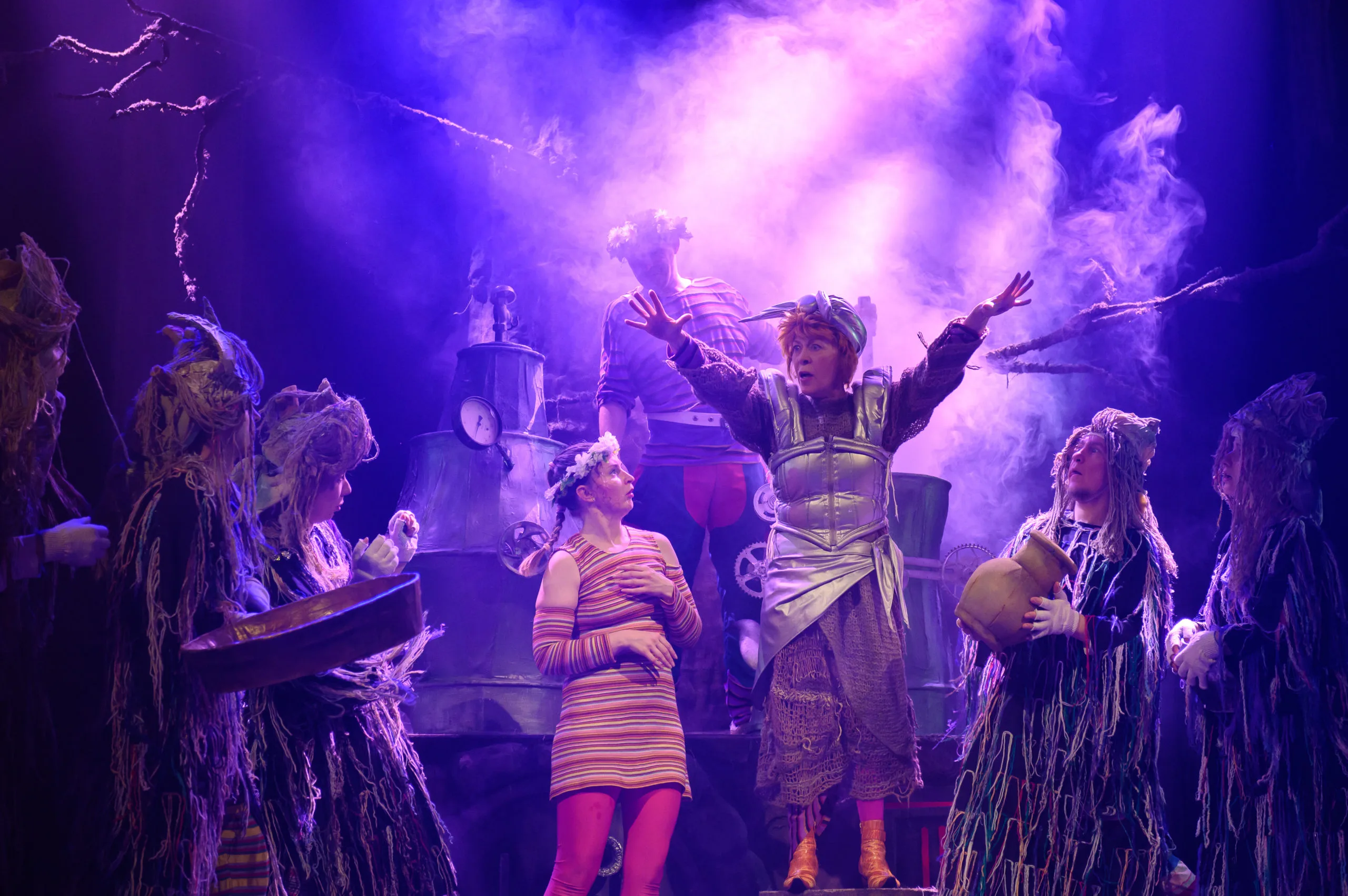 Афиша: Как Кощей Бессмертный на Василисе женился в Томске 1 апреля 2026