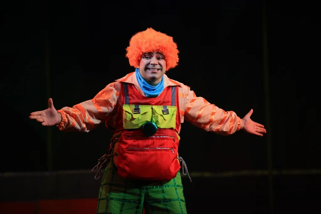 Афиша: Карлсон, который живёт на крыше в Новосибирске 2 апреля 2026