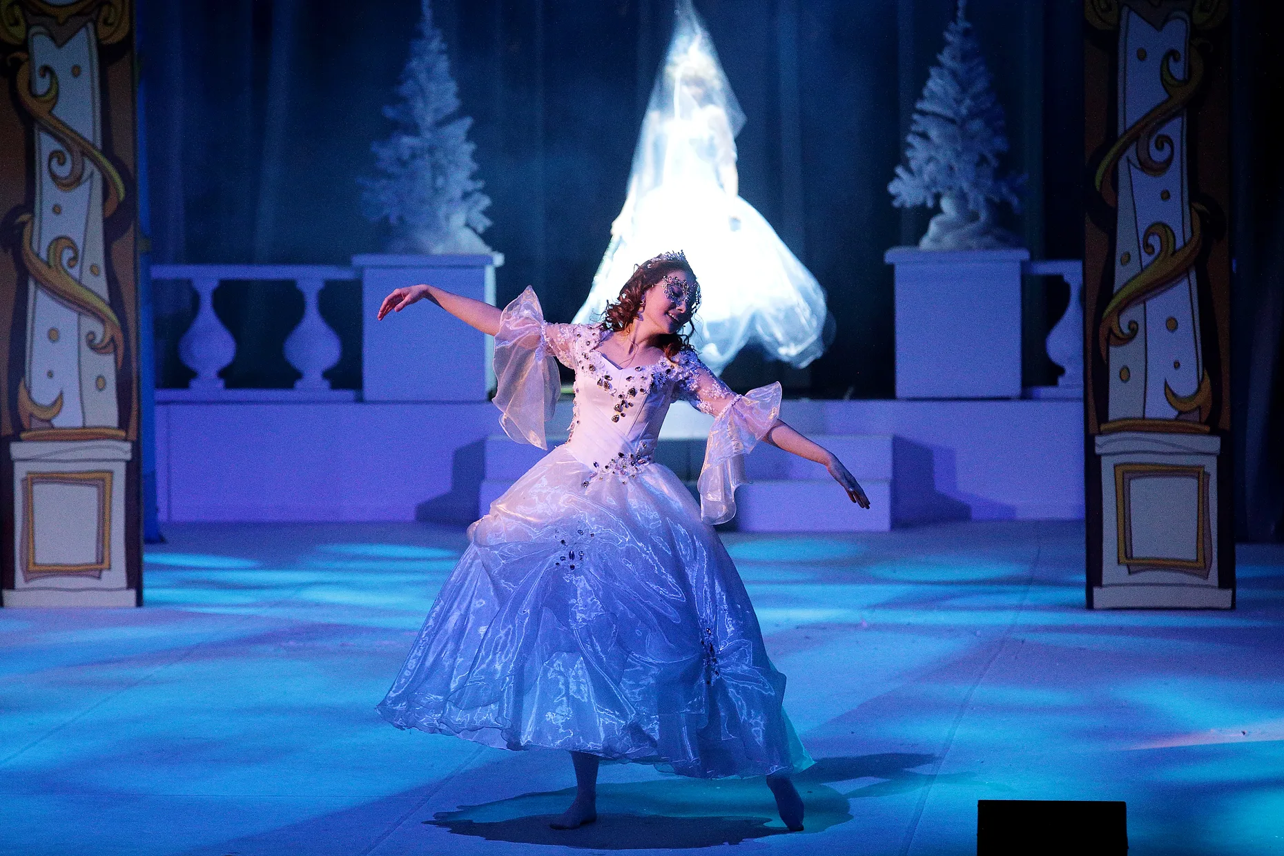 Афиша: Хрустальная туфелька в Великем Новгороде 23 апреля 2026