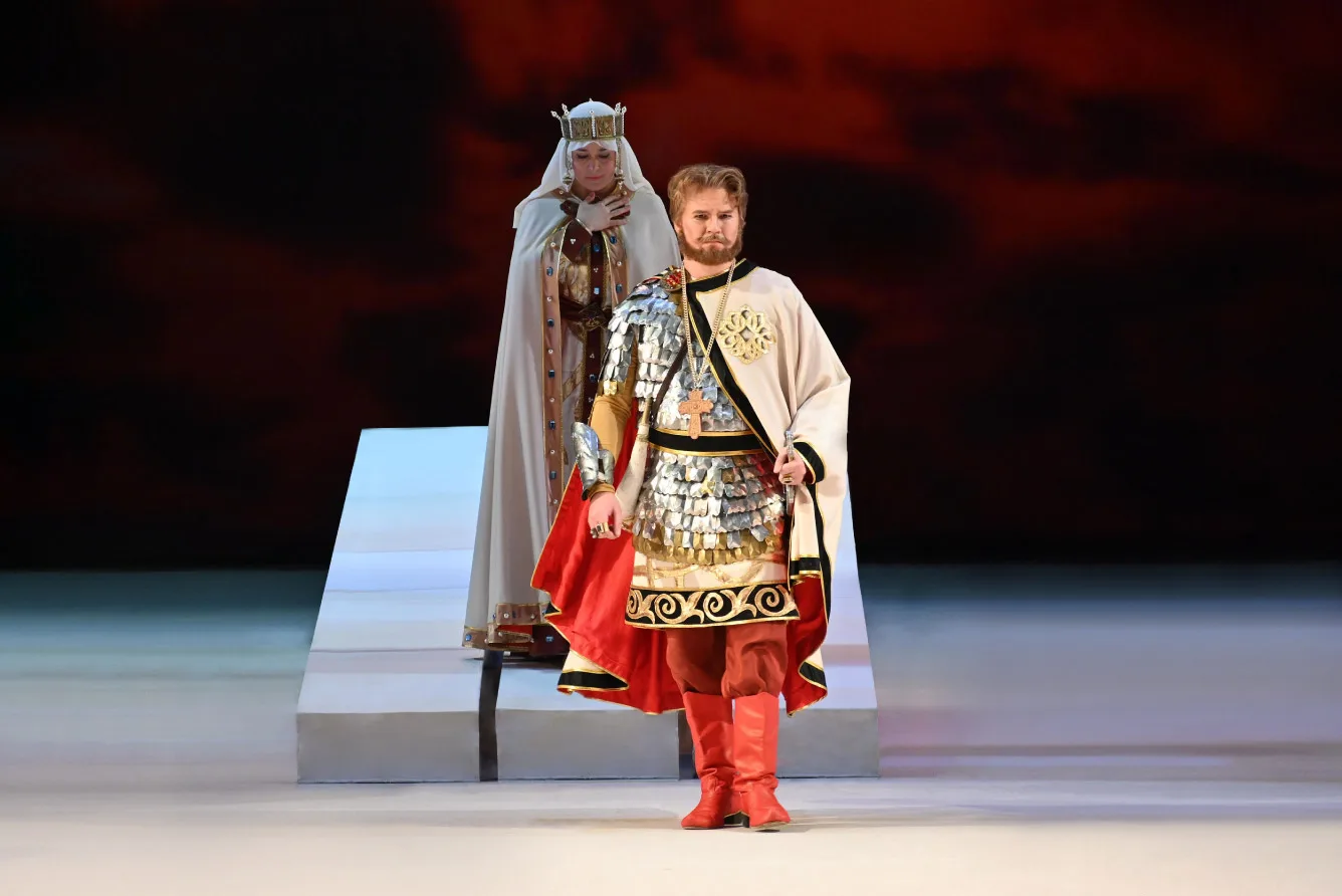 Афиша: Князь Игорь в Новосибирске 12 апреля 2026