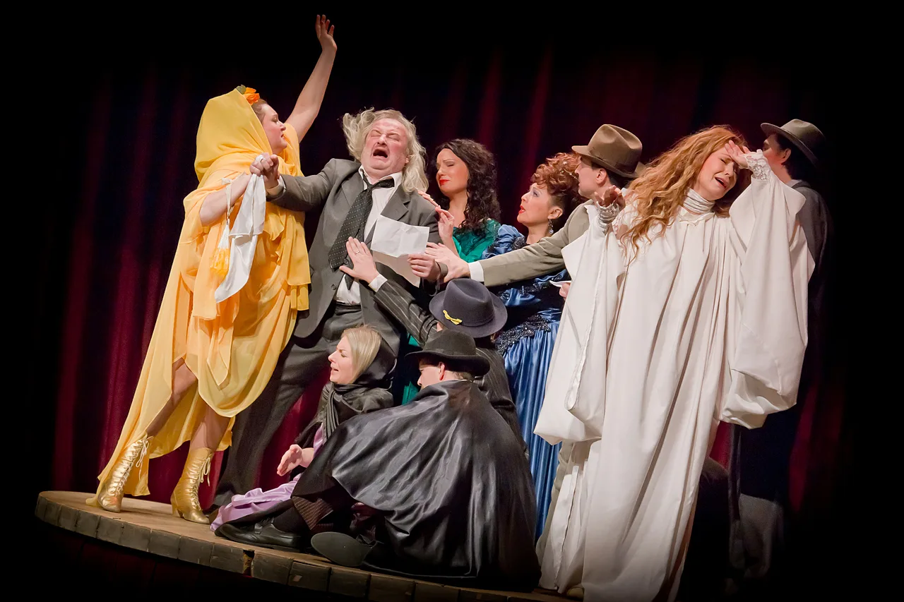 Афиша: Кто автор этого безобразия? в Москве 17 апреля 2026