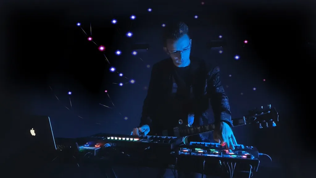 Афиша: Лавка миров в Нижнем Новгороде 10 апреля 2026