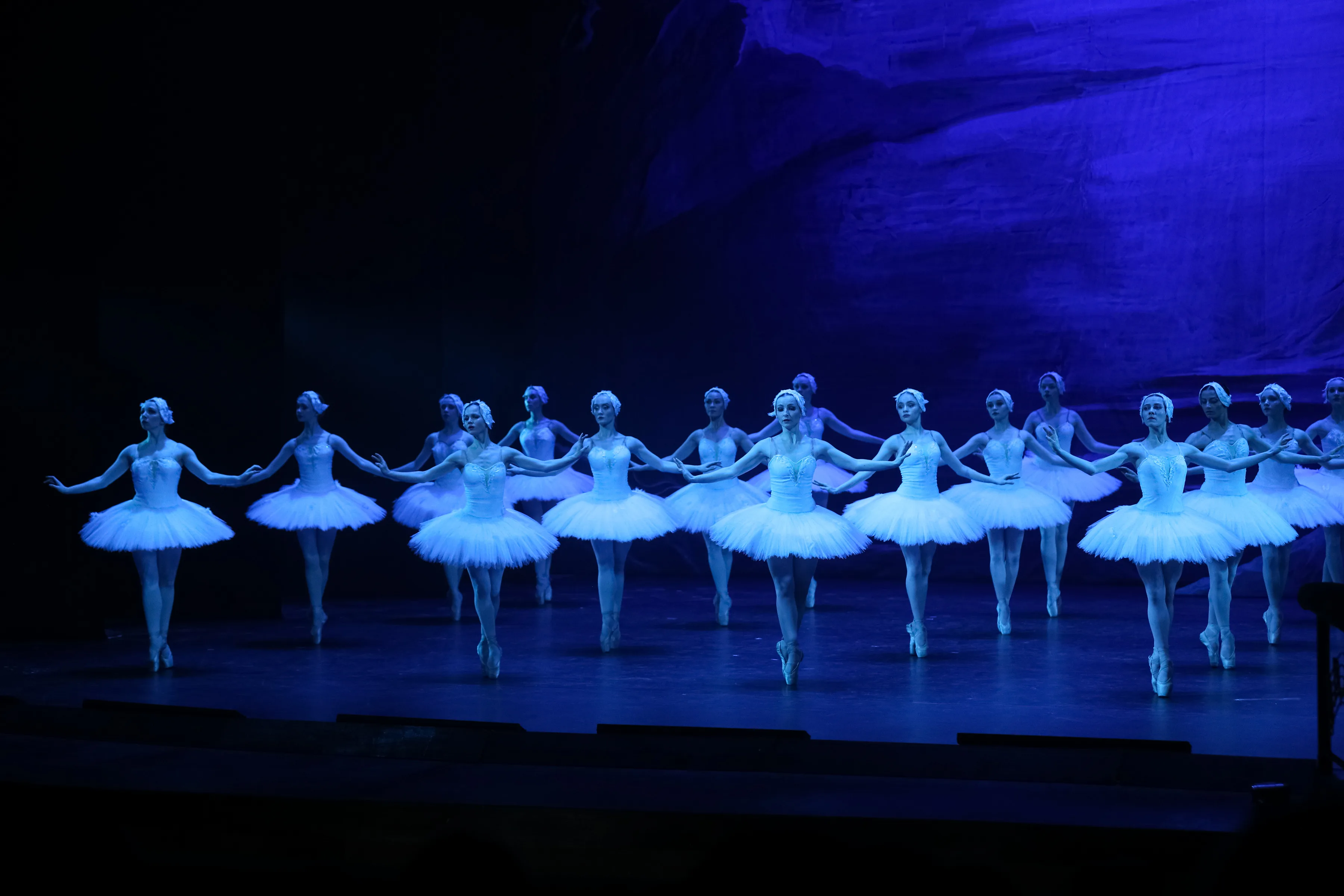 Афиша: Лебединое озеро в Волгограде 4 апреля 2026