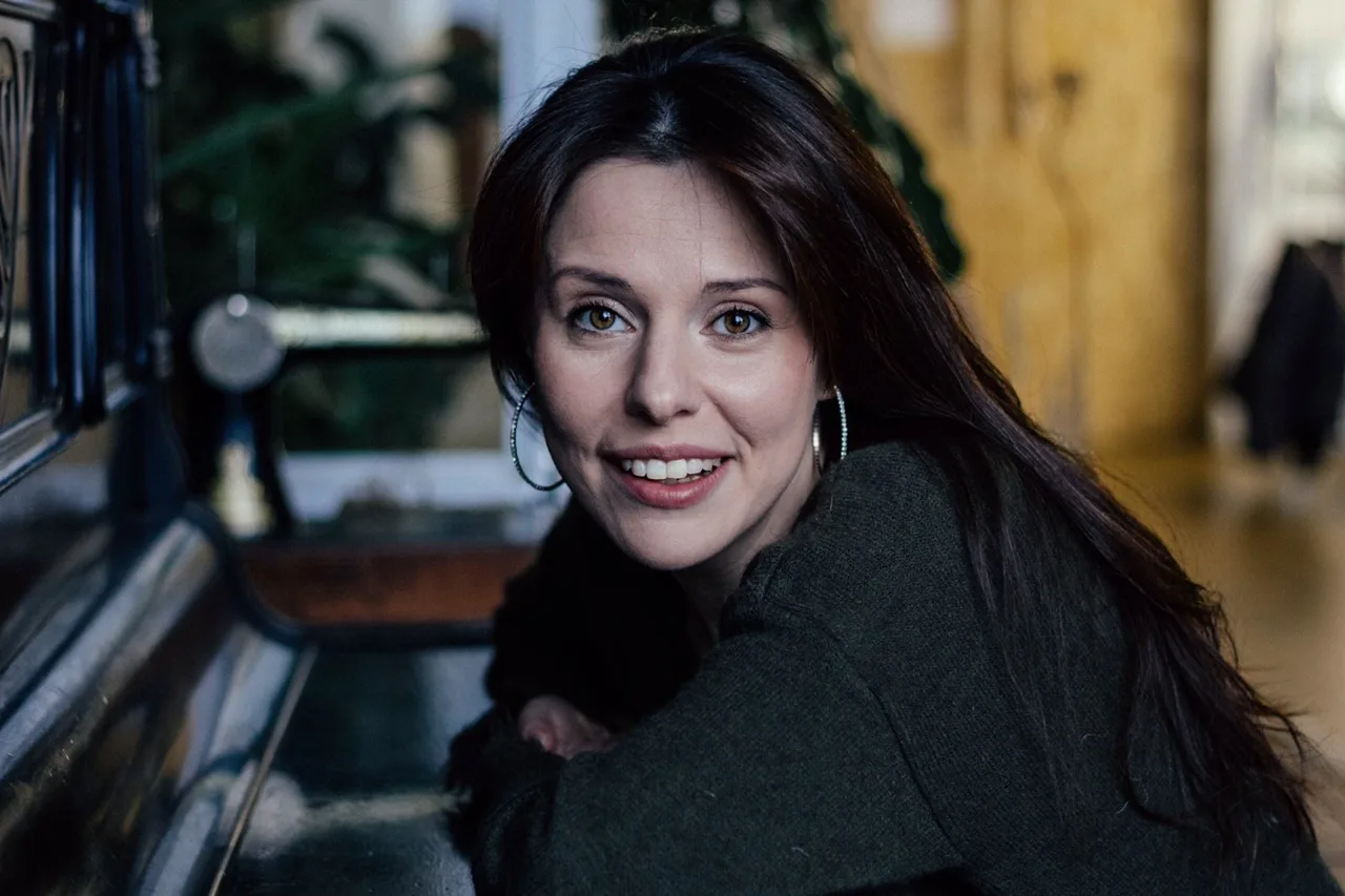 Афиша: Лиза Макеева в Москве 4 апреля 2026