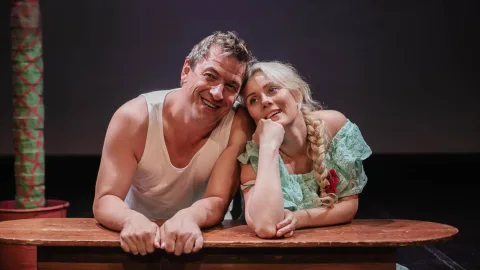 Афиша: Любовь и голуби в Иркутске 27 апреля 2026