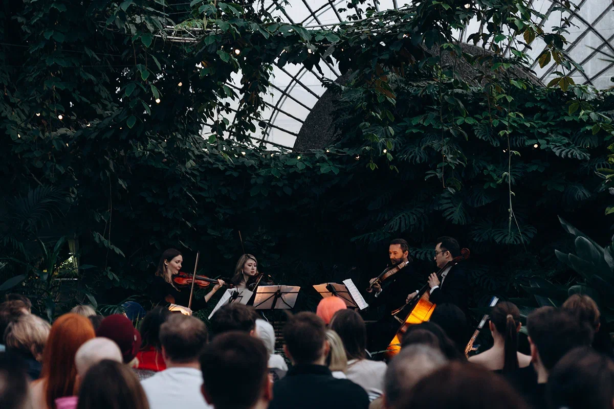 Афиша: Магия свечей. От Баха до рок-хитов в Санкт-Петербурге 12 апреля 2026