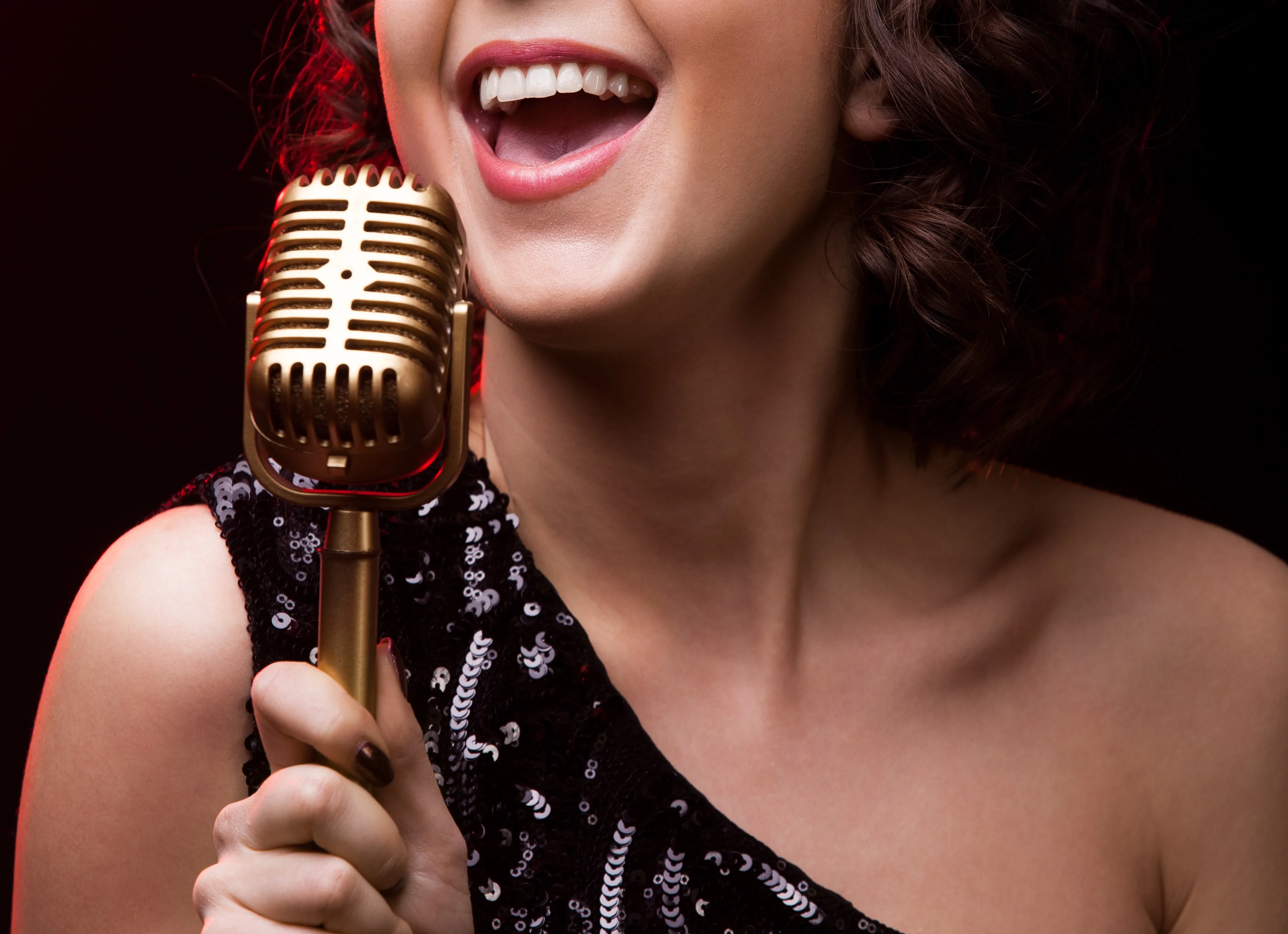 Афиша: Mamma Mia. Хиты ABBA в Екатеринбурге 4 апреля 2026