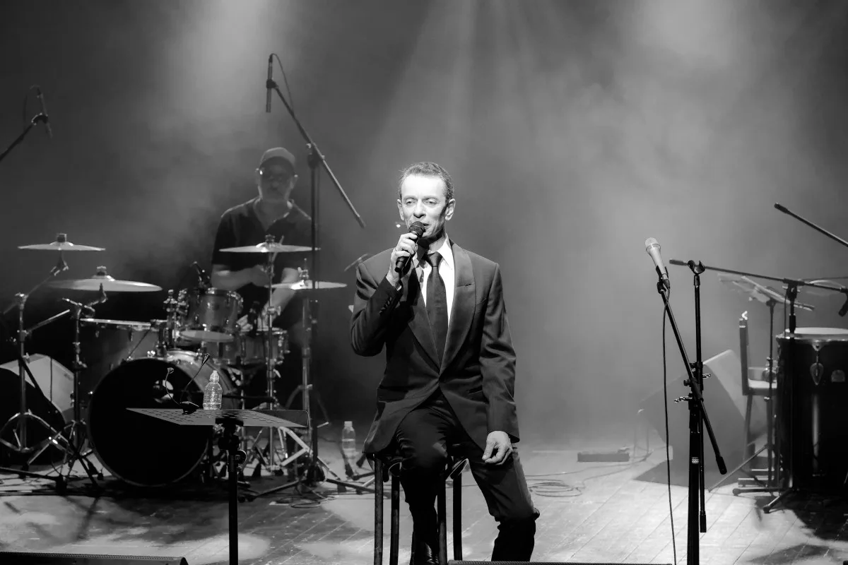 Афиша: Мировые хиты от Хулио Иглесиаса в Москве 10 апреля 2026