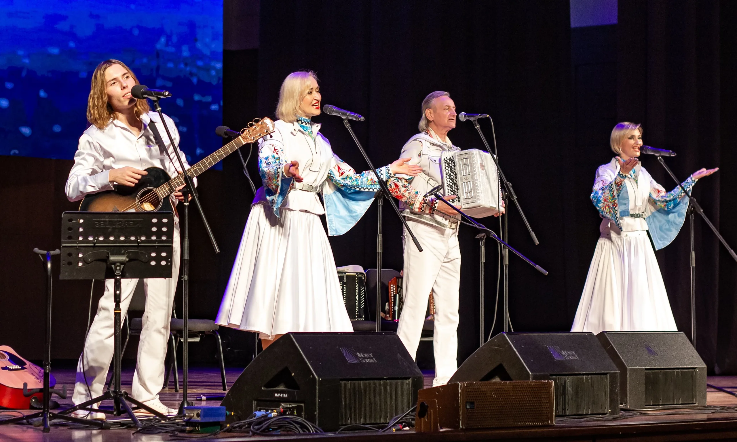 Афиша: Наши песни — наша жизнь в Новосибирске 4 апреля 2026