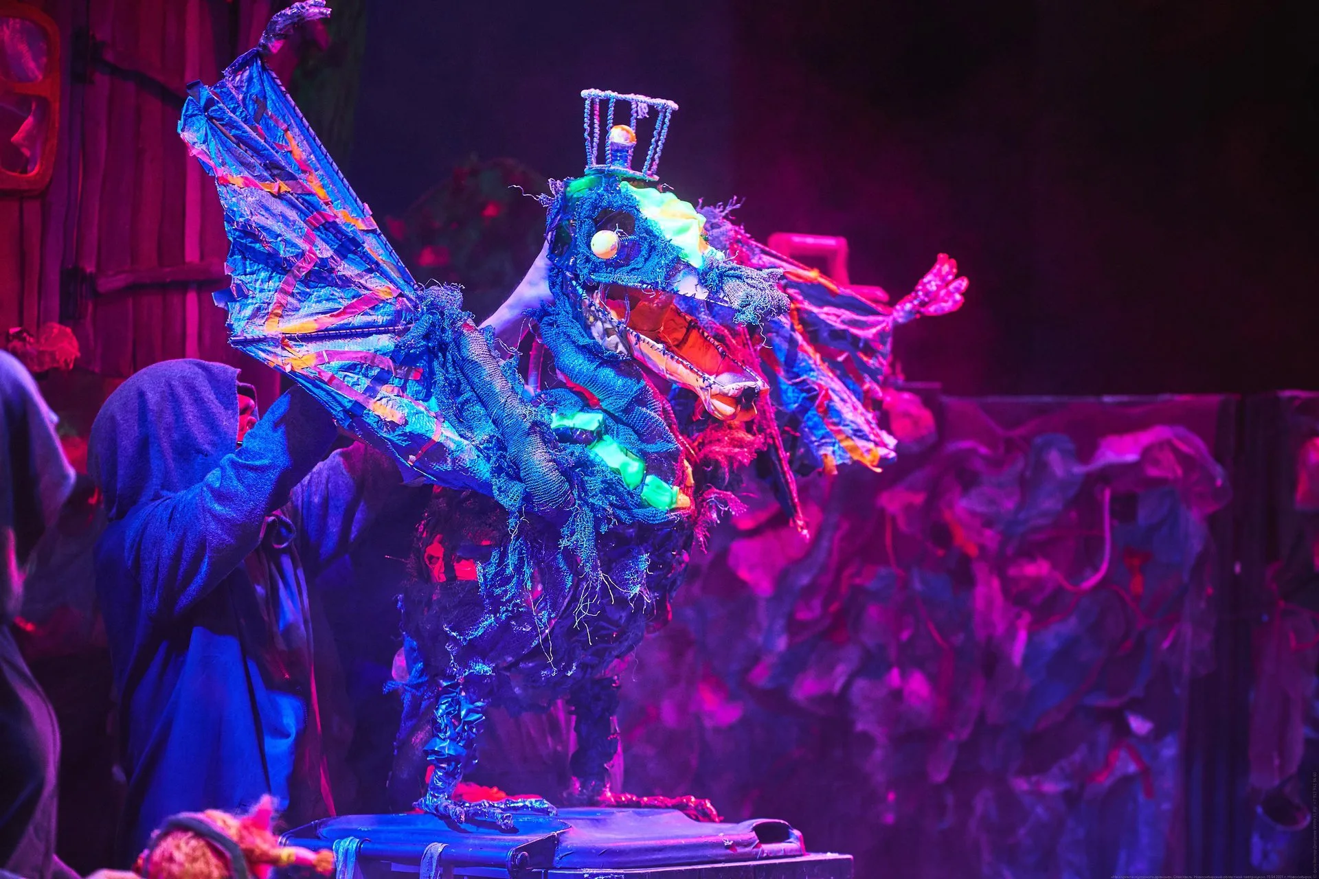 Афиша: Не кормите мусорного дракона в Новосибирске 3 апреля 2026