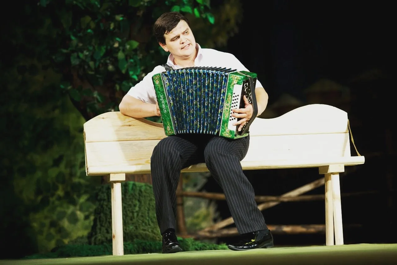 Афиша: Необычная история в обычной деревне в Уфе 23 апреля 2026