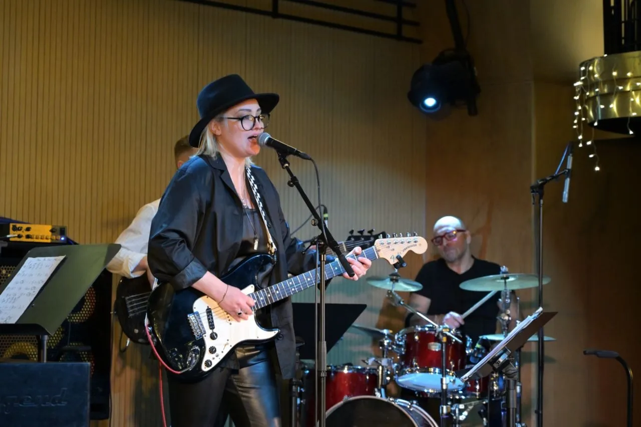 Афиша: Петербургский блюзовый квартет Екатерины Самковой в Москве 28 апреля 2026