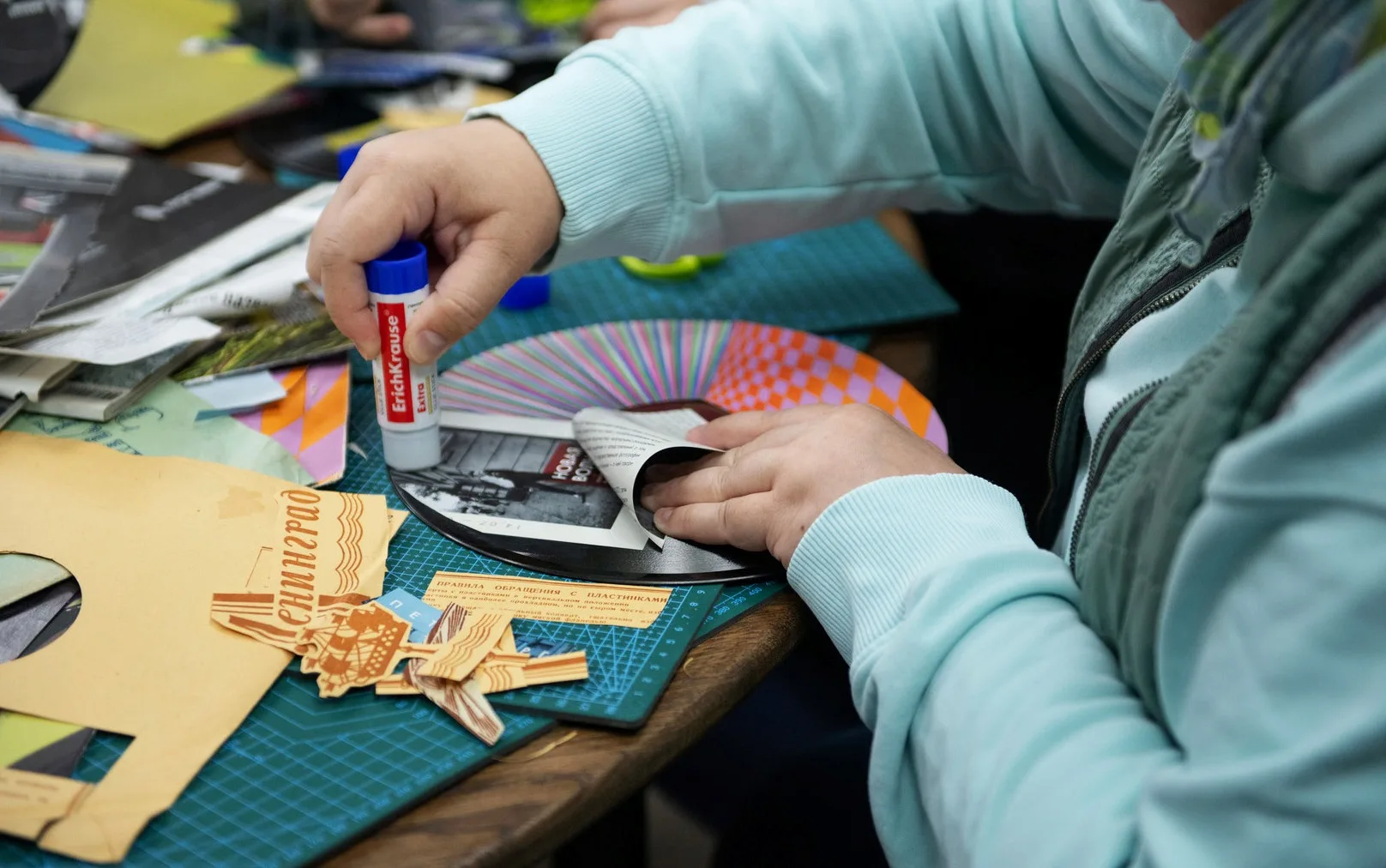 Афиша: По следам дадаистов. Мастер-класс по коллажу в Санкт-Петербурге 1 апреля 2026