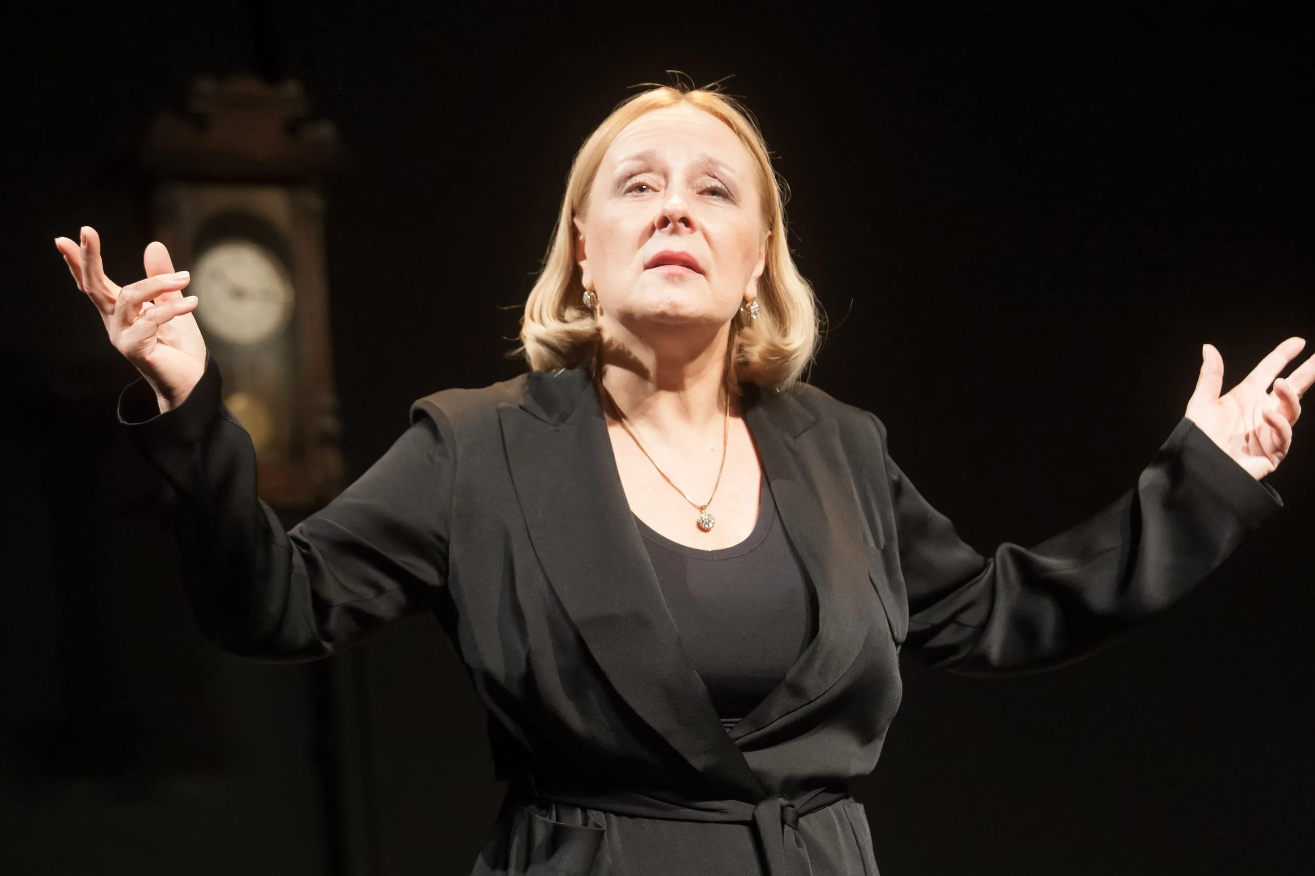 Афиша: Последний день в Санкт-Петербурге 11 апреля 2026