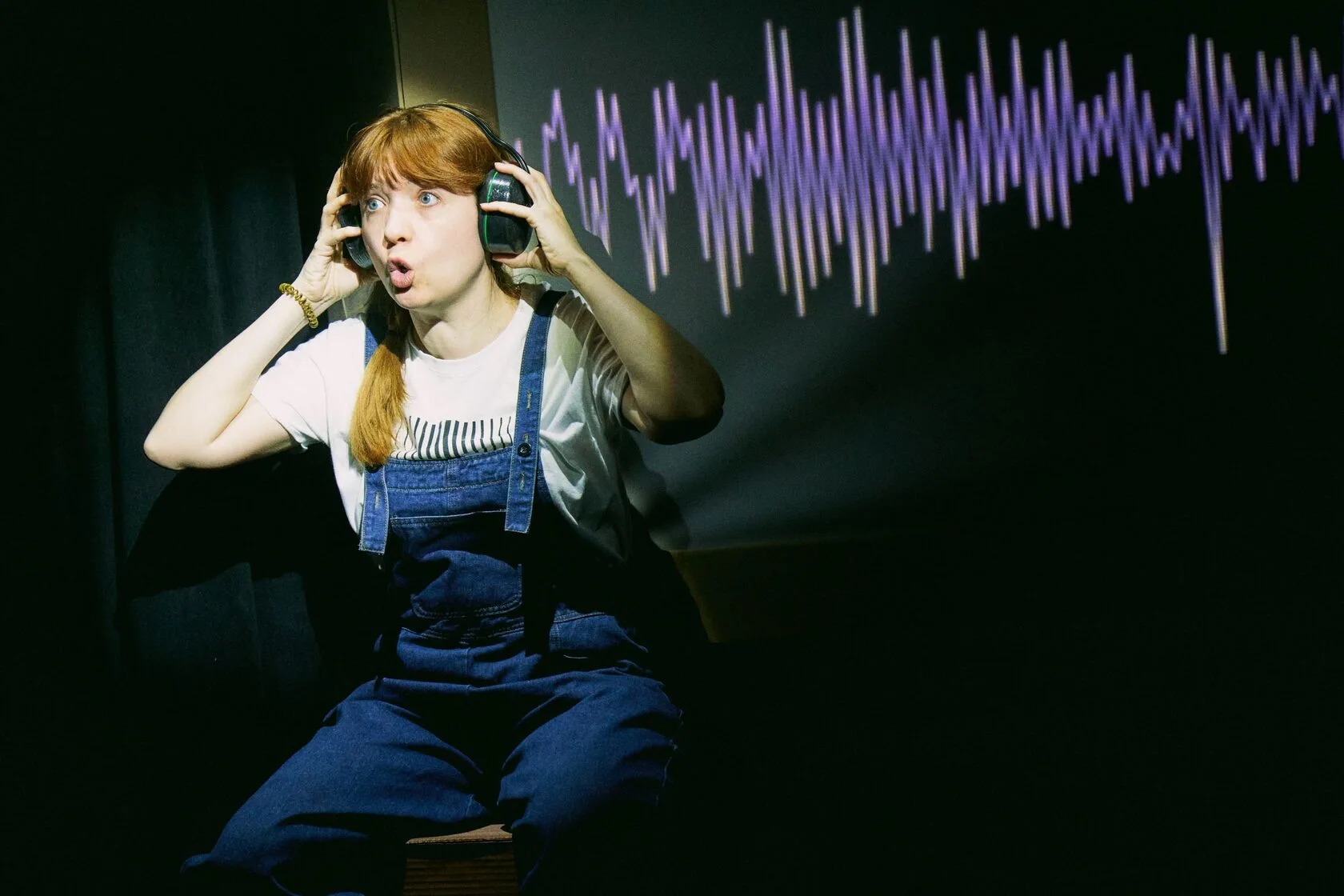 Афиша: Пятьдесят два герца: история девочки и кита в Москве 18 апреля 2026