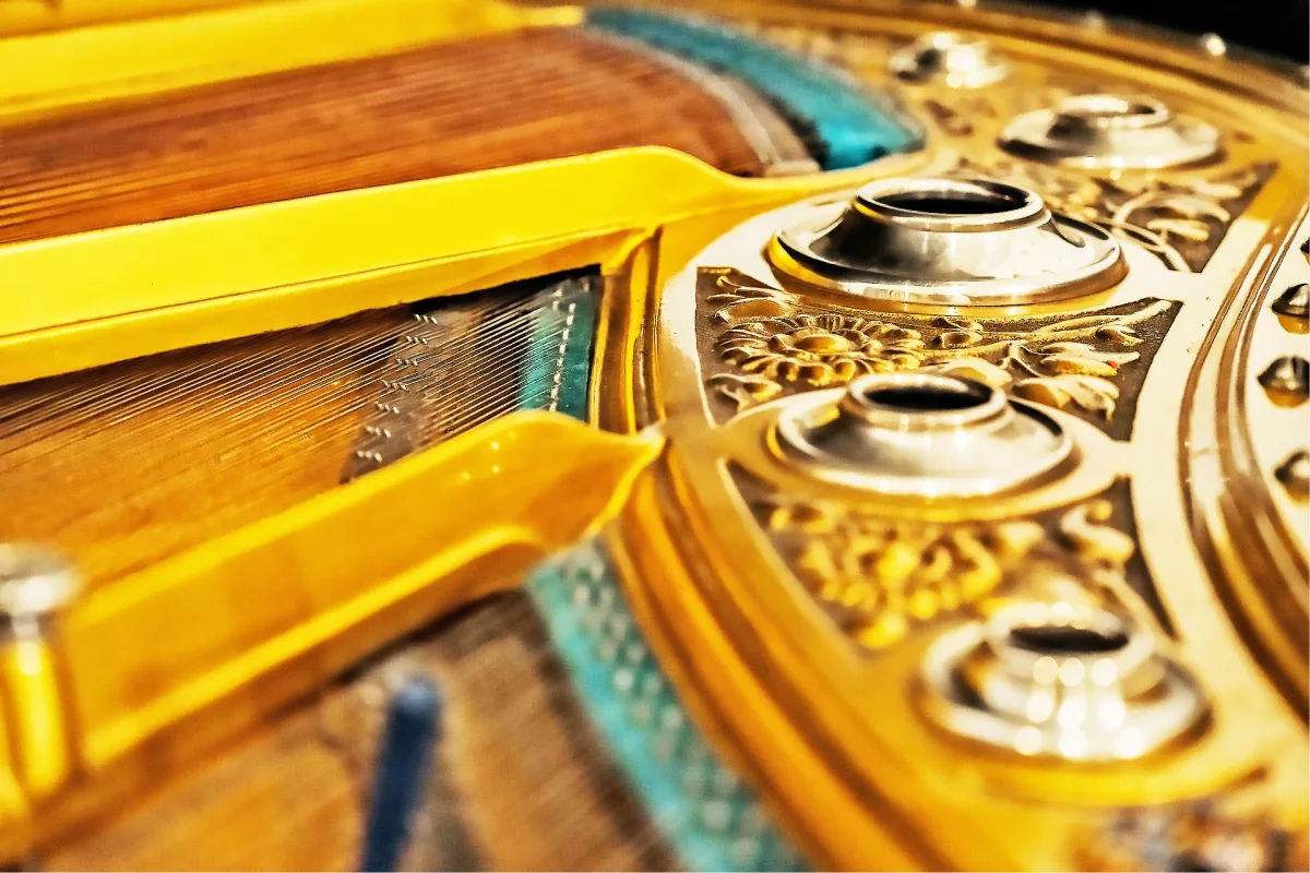 Афиша: Рок-легенды. Rock-рояль во дворце на Невском в Санкт-Петербурге 5 апреля 2026