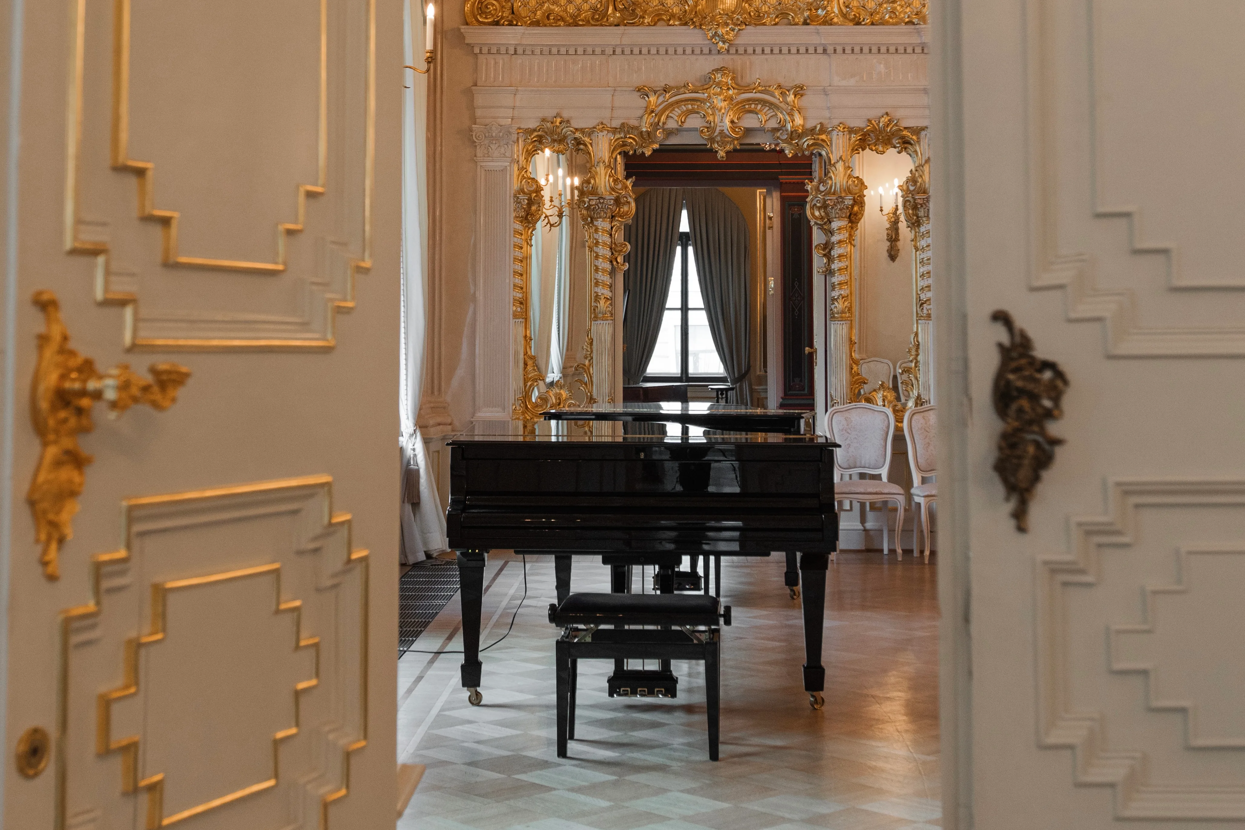 Афиша: Русская фортепианная школа. Мастера и наше будущее в Санкте-Петербург 19 апреля 2026