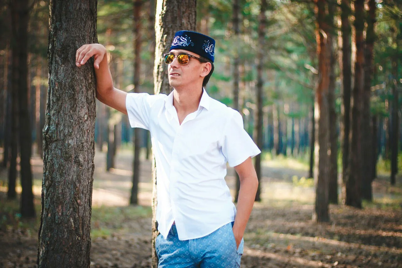 Афиша: Рустам Асадуллин в Екатеринбурге 4 апреля 2026