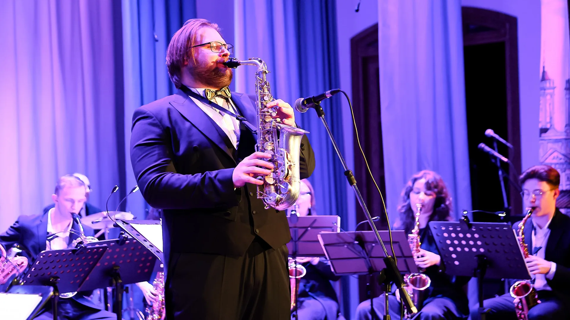 Афиша: Санкт-Петербургский оркестр саксофонов. Шедевры классики в Санкт-Петербурге 11 апреля 2026