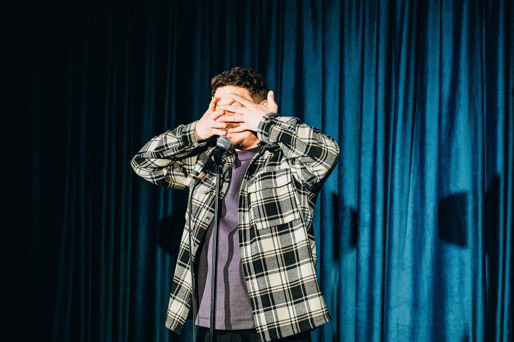 Афиша: Секретный стендап в Екатеринбурге 5 апреля 2026