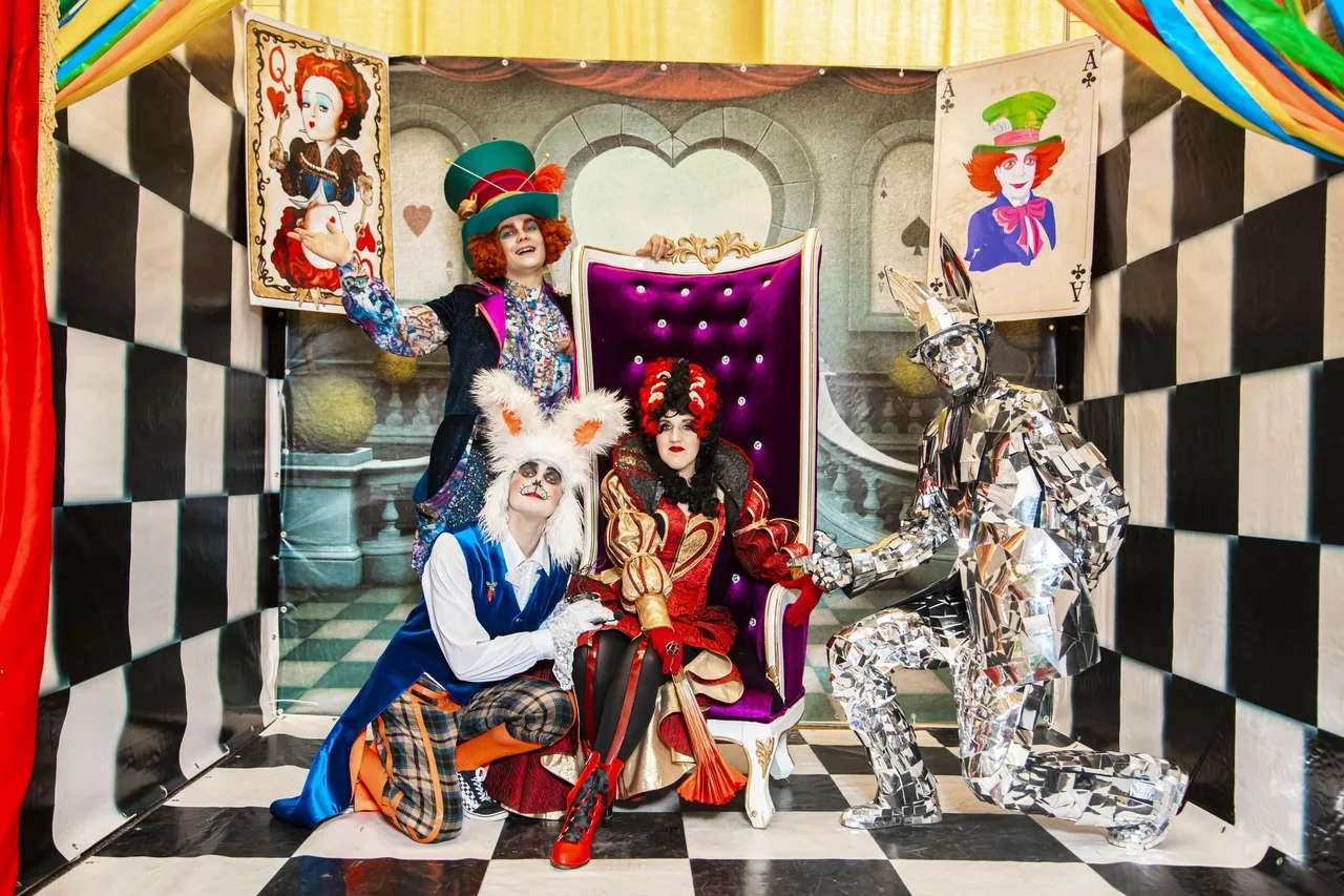 Афиша: Шляпник шоу в Красноярске 11 апреля 2026