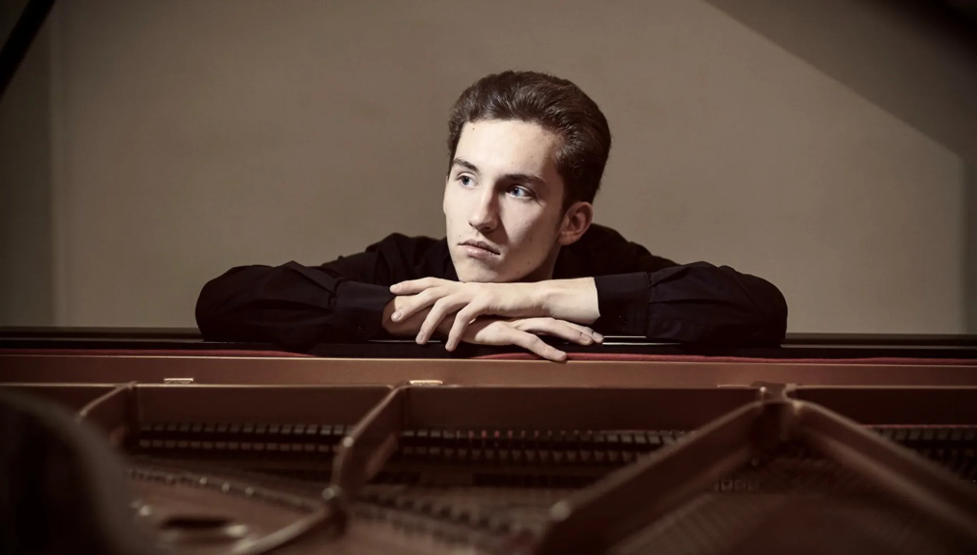 Афиша: Симфоническая капелла России. Валерий Полянский в Москве 18 апреля 2026