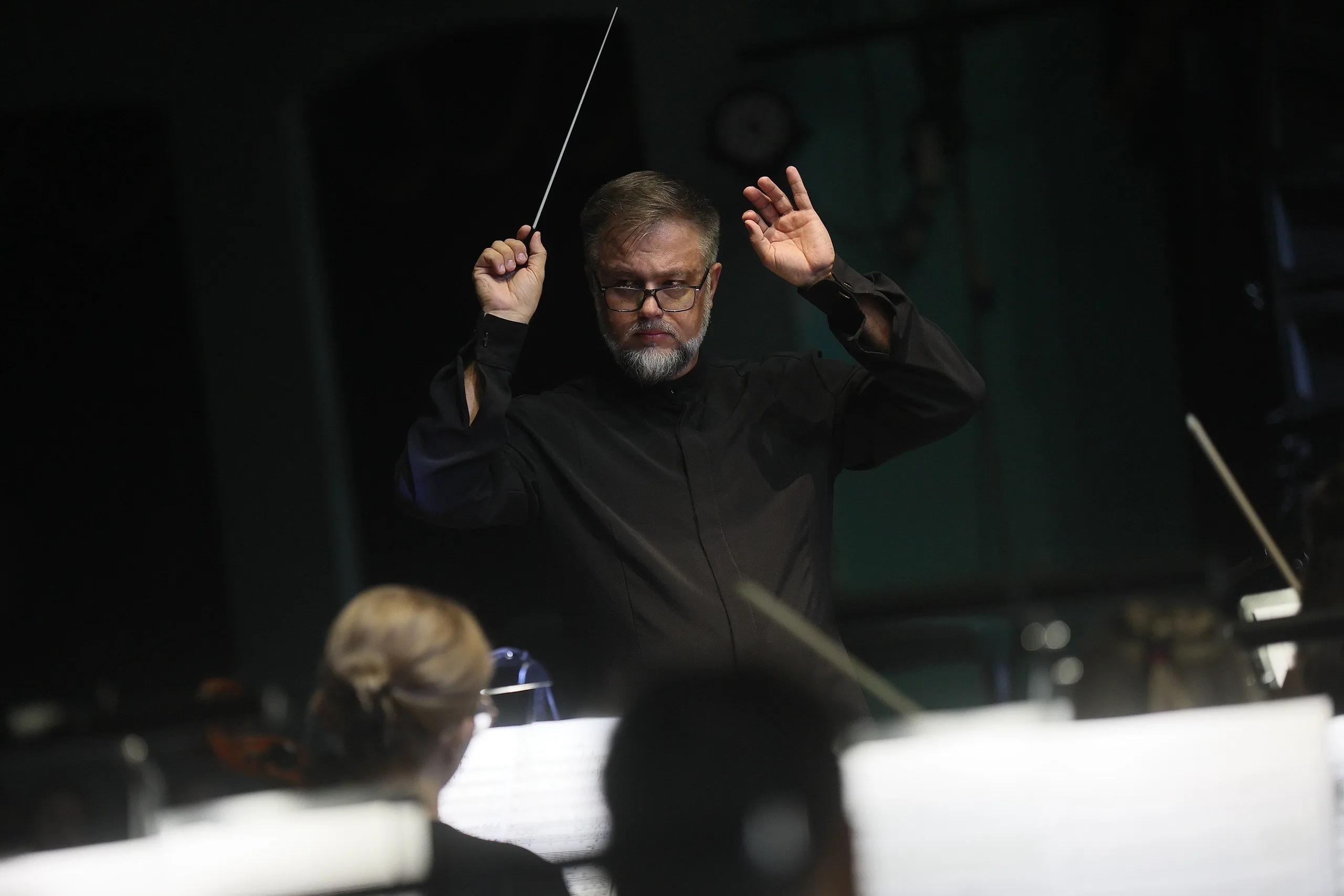 Афиша: Симфонические встречи с главным дирижёром. Сказочный мир русских композиторов в Волгограде 18 апреля 2026