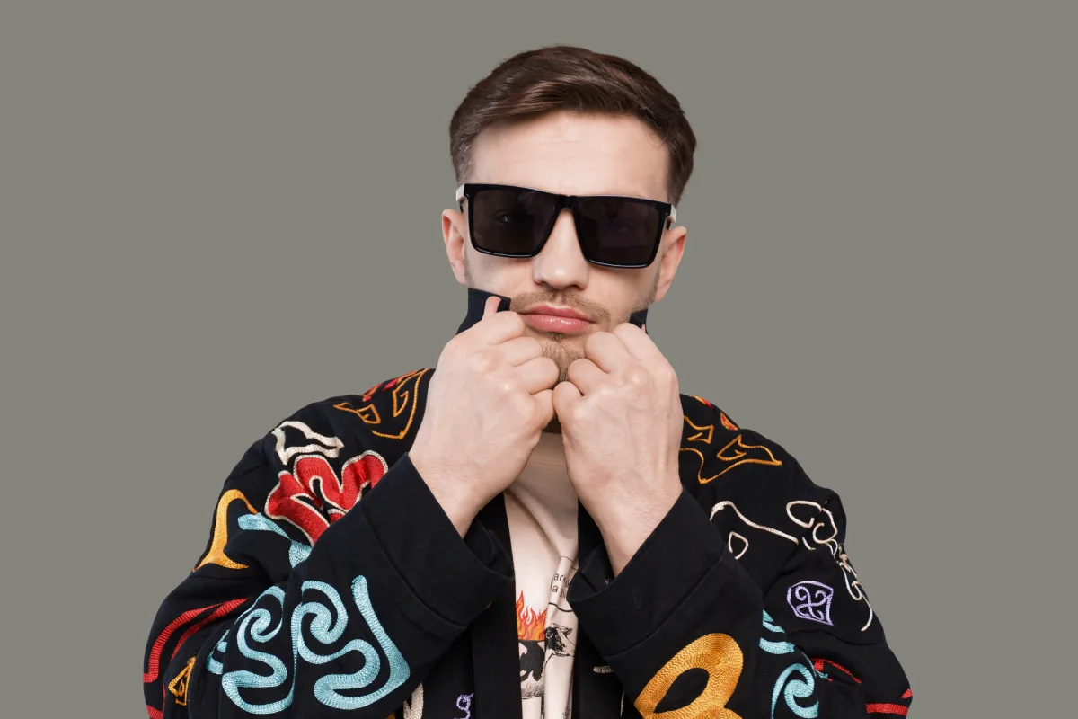 Афиша: Слава Никифоров в Москве 18 апреля 2026