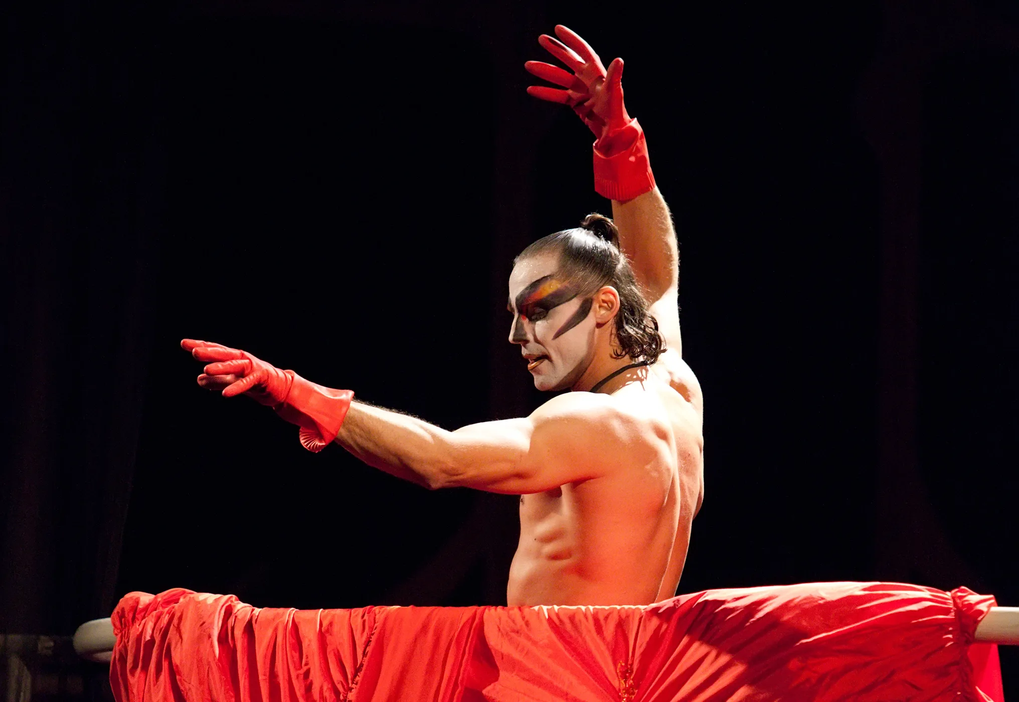 Афиша: Служанки в Санкт-Петербурге 3 апреля 2026