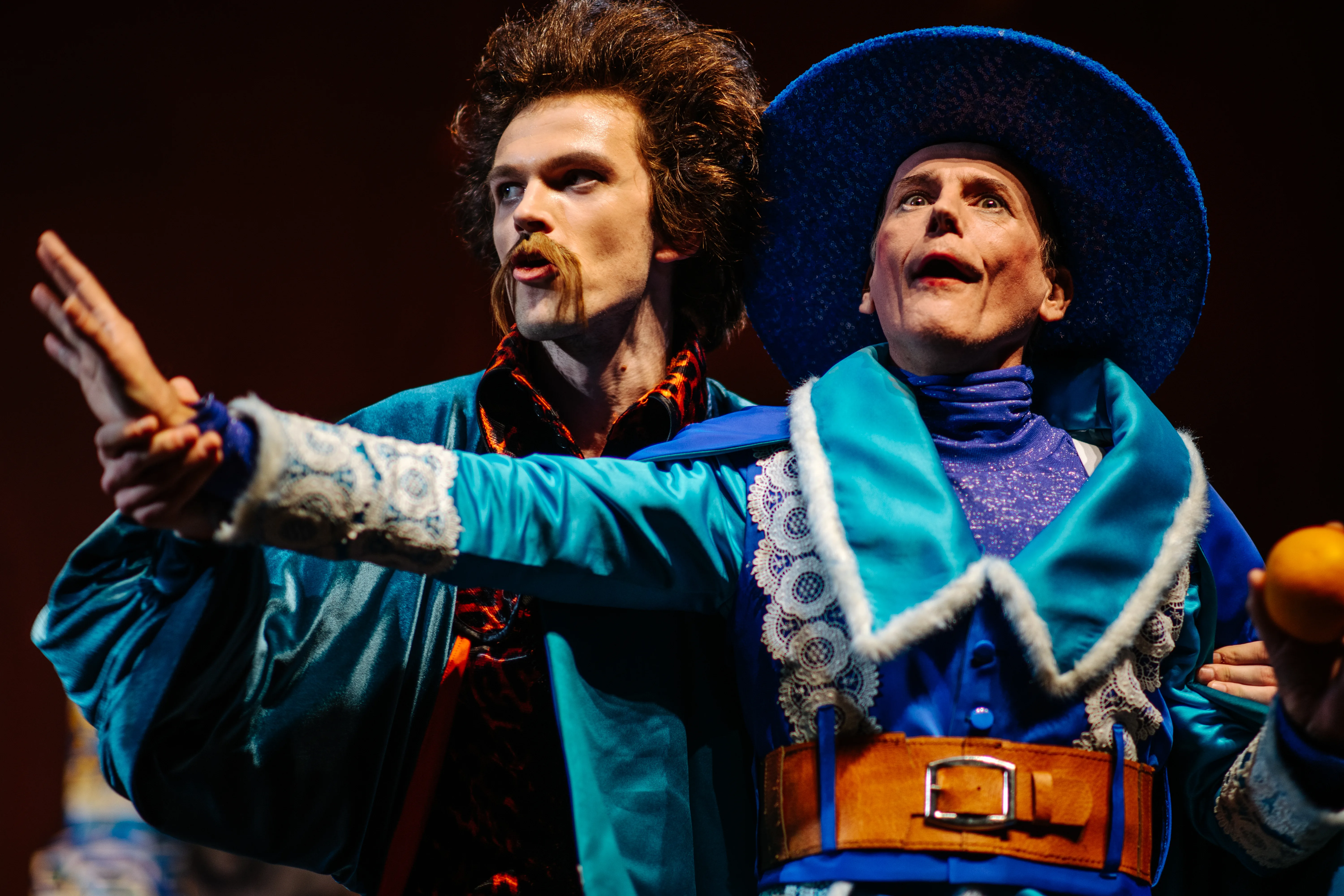 Афиша: Собака на сене в Архангельске 25 апреля 2026