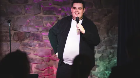 Афиша: Stand-up. Топовый материал в Ростове-на-Дону 19 апреля 2026