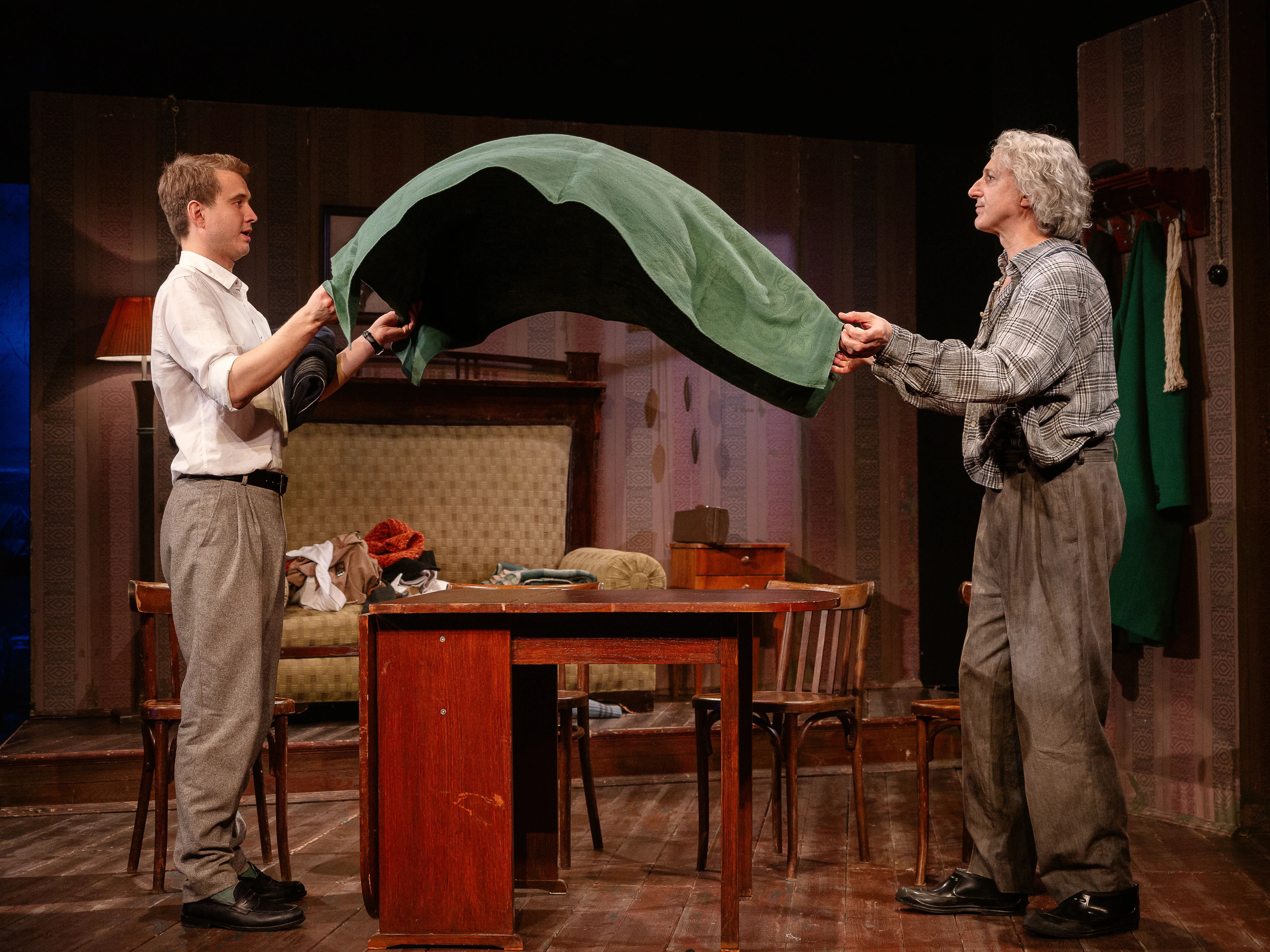 Афиша: Старший сын в Москве 11 апреля 2026