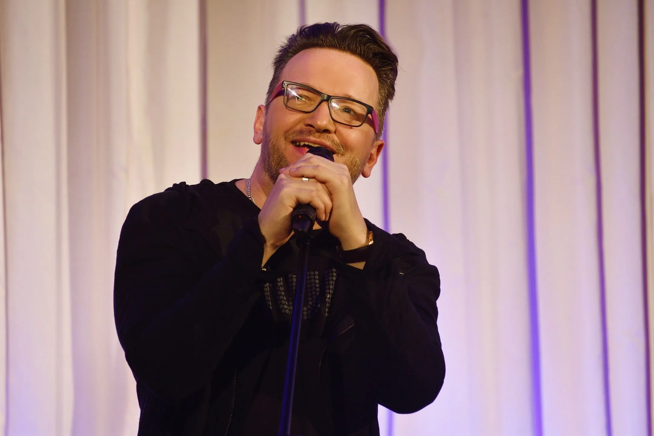 Афиша: Стихи. Погружение в Ханты-Мансийск 12 апреля 2026