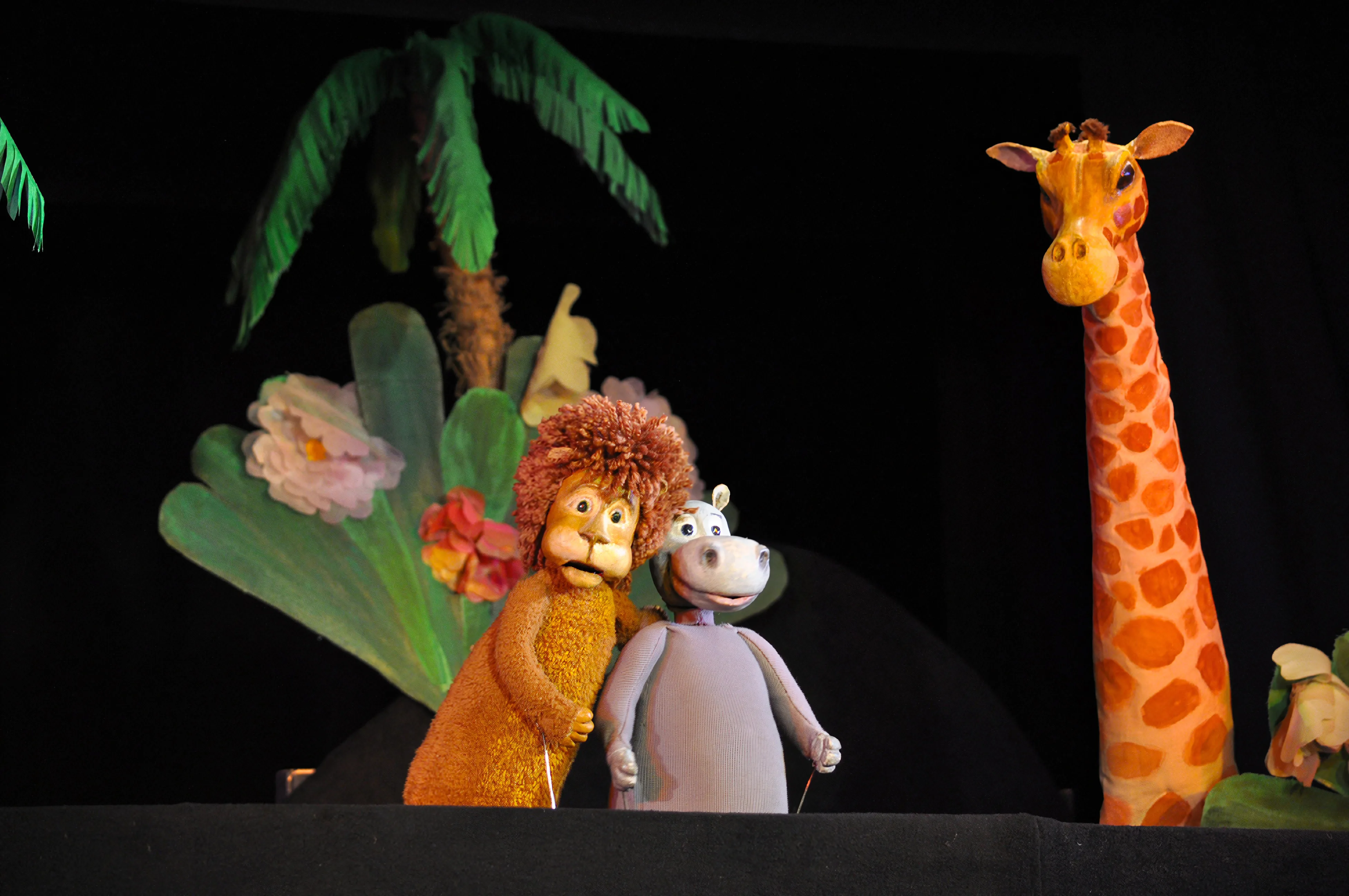 Афиша: Таинственный гиппопотам в Серпухове 25 апреля 2026