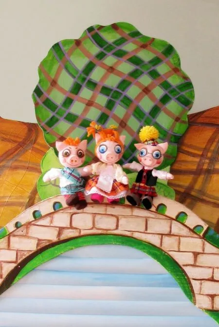 Афиша: Три весёлых поросёнка в Набережных Челнах 26 апреля 2026