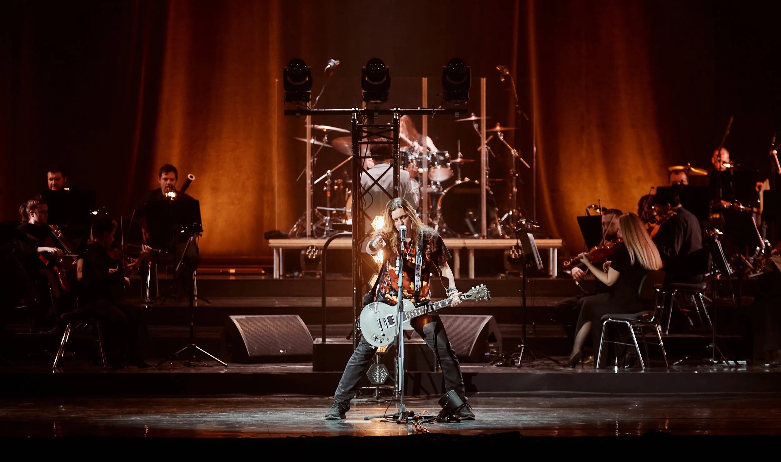 Афиша: Трибьют-шоу «Металлика» с симфоническим оркестром в Екатеринбурге 2 апреля 2026