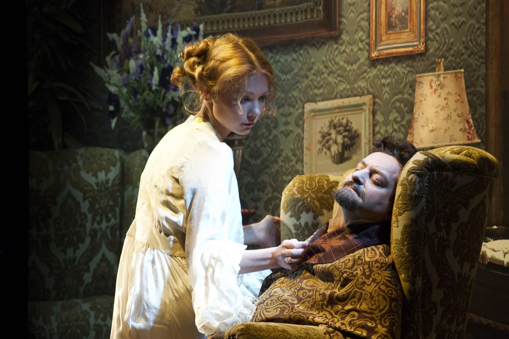 Афиша: Улыбки летней ночи в Москве 4 апреля 2026