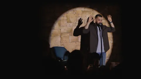 Афиша: Вечер стендап комедии в Академическом в Екатеринбурге 30 апреля 2026