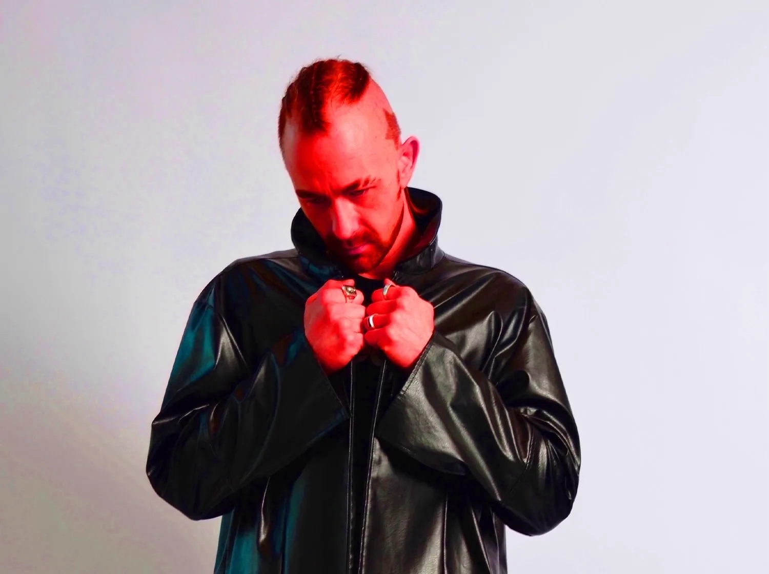 Афиша: Витя Кипяток в Москве 12 апреля 2026