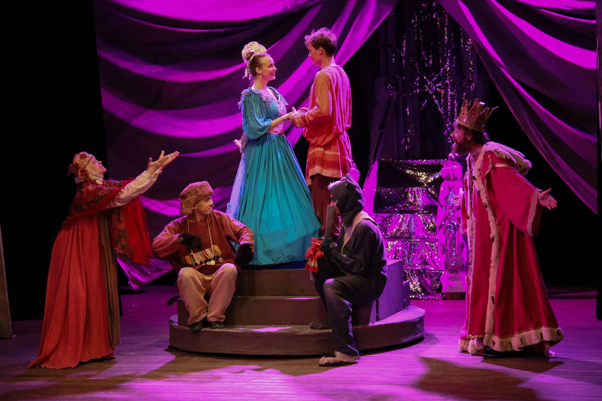 Афиша: Волшебное кольцо в Москве 25 апреля 2026