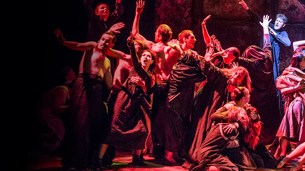 Афиша: Юлий Цезарь в Москве 22 апреля 2026