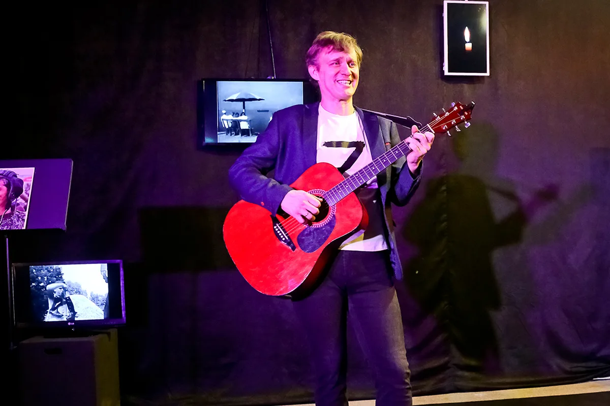 Афиша: Записки о своих в Омске 11 апреля 2026