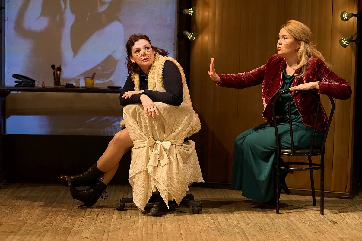 Афиша: Женская гримерка в Челябинске 1 апреля 2026